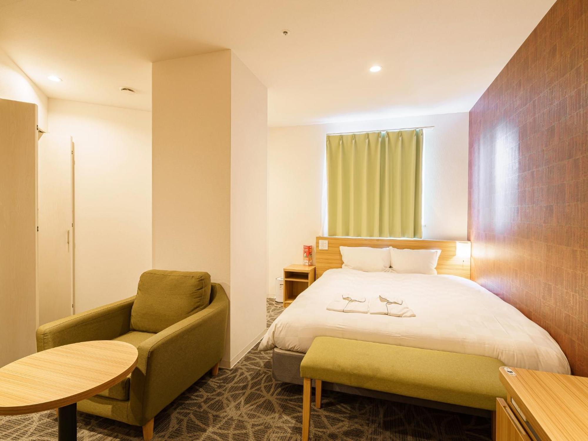 Sakura Garden Hotel 3*