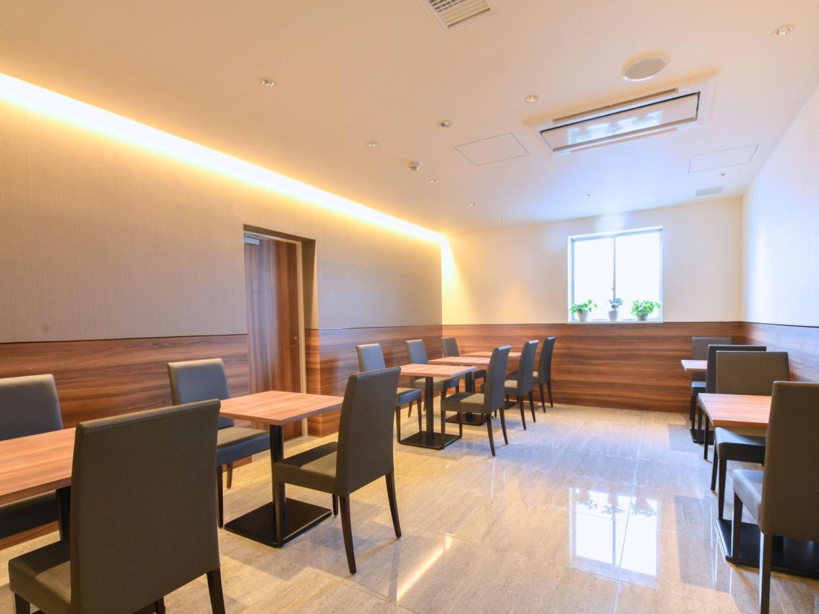 樱花花园酒店 酒店 3*
